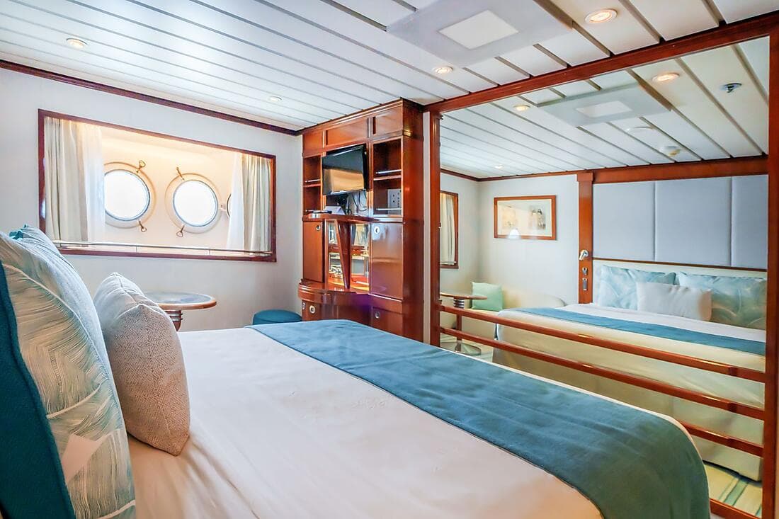 Carousel cabins: Window or Porthole Stateroom