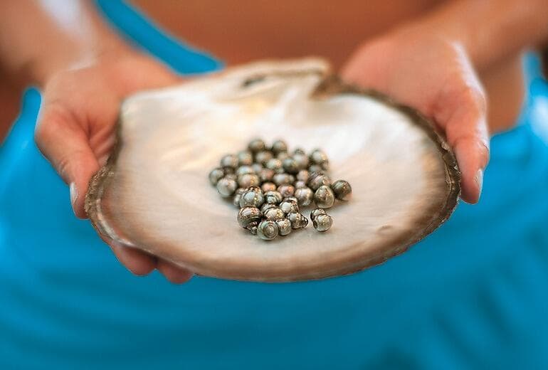 Tahiti & the Society Islands 